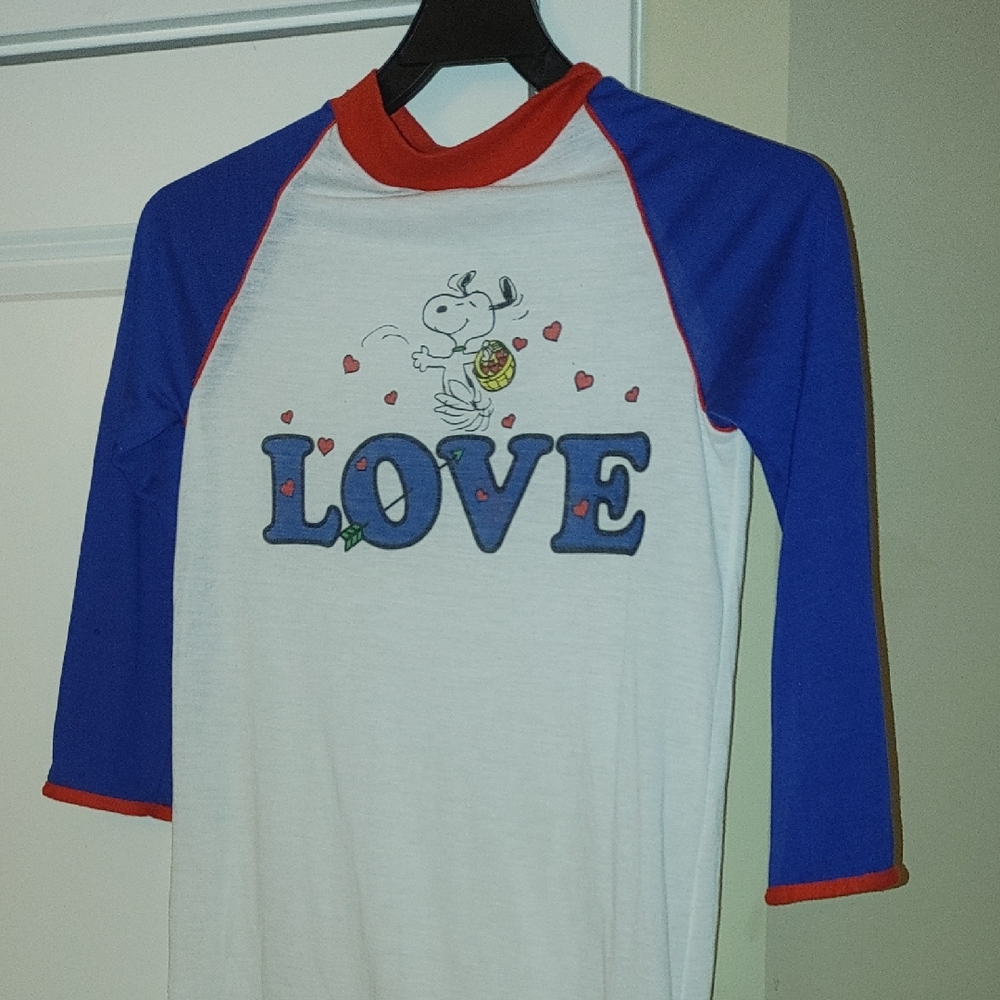 Snoopy Love Raglan Sleep Shirt